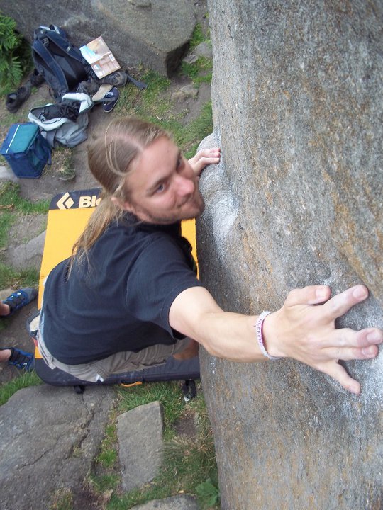 http://people.ubuntu.com/~laney/pix/climbing.jpg